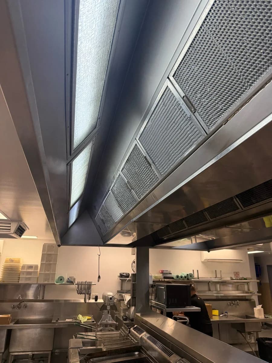 BP Archerfield Truckstop Mechanical & Refrigeration Upgrade — image 10