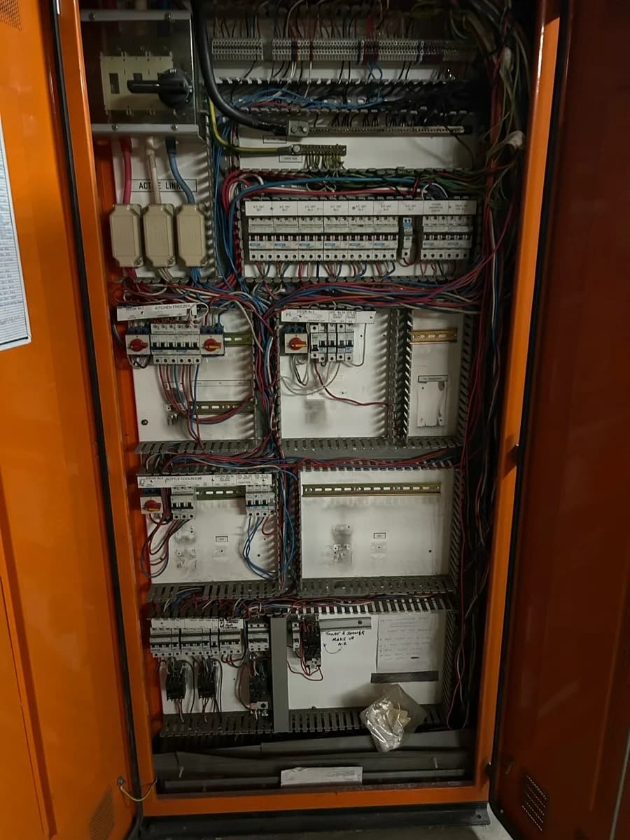 BP Archerfield Truckstop Mechanical & Refrigeration Upgrade — image 11